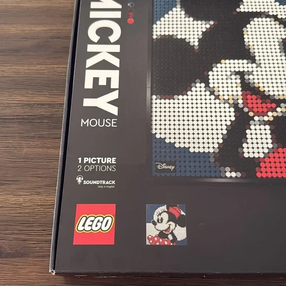 LEGO Art 31202 Disney’s Mickey Mouse Retired Building Set Sealed NEW - Picture 6 of 7